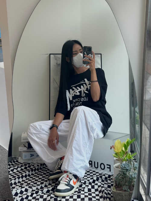 나이키 덩크 로우 프리미엄 할로윈 DO3806-100 photo review