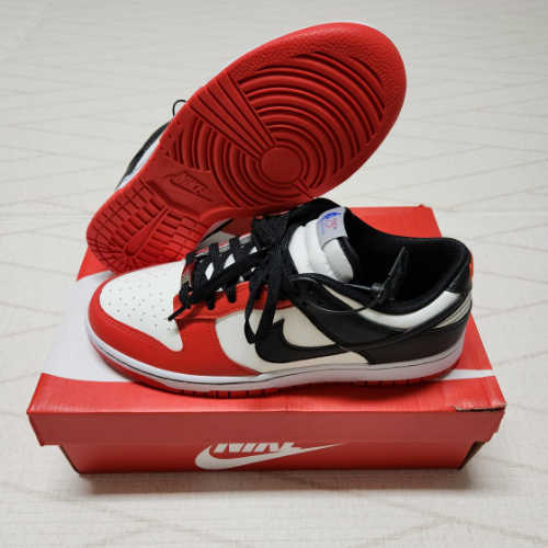 나이키 x NBA 덩크 로우 블랙 앤 칠리 레드 DO6288-100 photo review