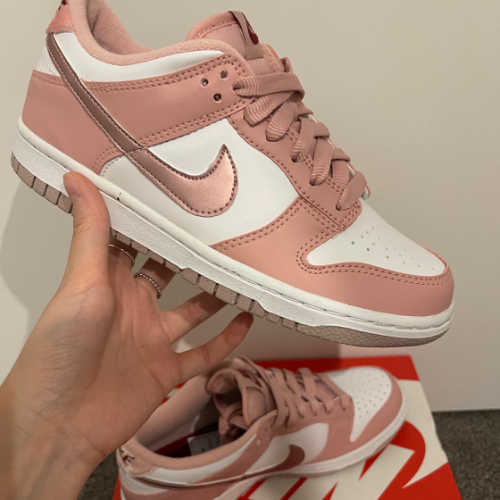 나이키 덩크 로우 핑크 벨벳 DO6485-600 photo review