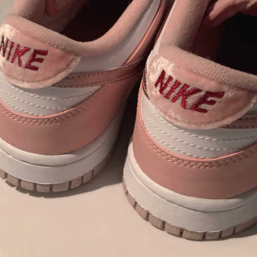 나이키 덩크 로우 핑크 벨벳 DO6485-600 photo review