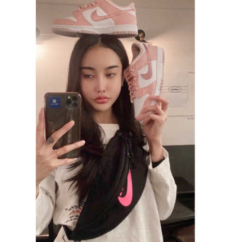 나이키 덩크 로우 핑크 벨벳 DO6485-600 photo review