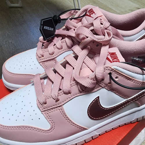 나이키 덩크 로우 핑크 벨벳 DO6485-600 photo review