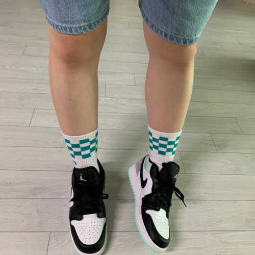 조던 1 로우 SE 화이트 블랙 타이다이 DQ2514-100 photo review