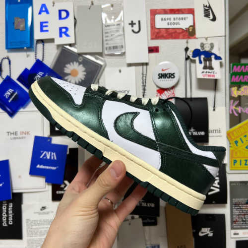 나이키 덩크 로우 빈티지 그린 DQ8580-100 photo review