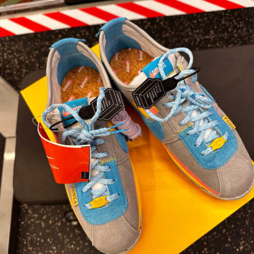 나이키 x 유니온 코르테즈 SP 라이트 스모크 DR1413-002 photo review