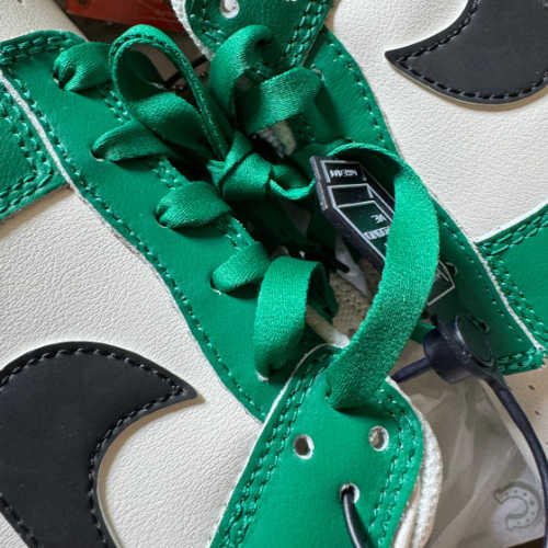 나이키 덩크 로우 레트로 SE 잭팟 말라카이트 DR9654-100 photo review