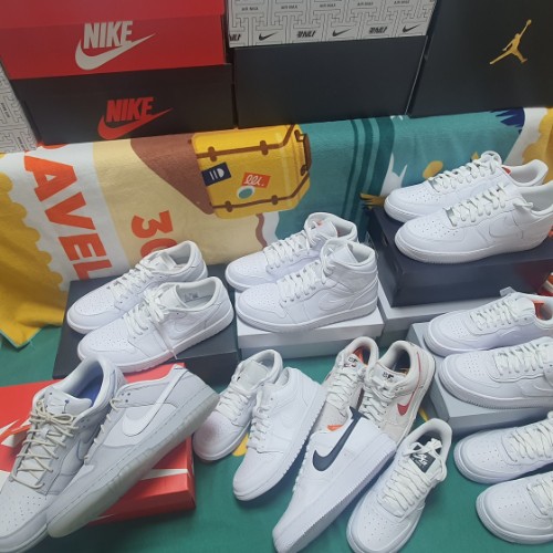 조던 1 로우 트리플 화이트 2022 DV0990-111 photo review