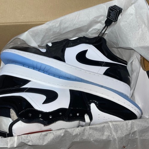 조던 1 로우 SE 콩코드 DV1333-100 photo review