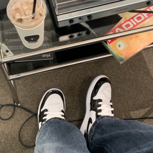 조던 1 로우 SE 콩코드 DV1333-100 photo review