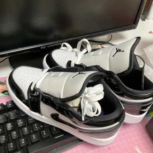 조던 1 로우 SE 콩코드 DV1333-100 photo review