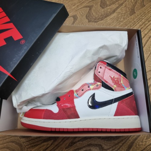 조던 1 레트로 하이 스파이더맨 넥스트 챕터 DV1753-601 photo review