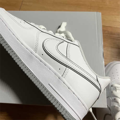 나이키 에어포스 1 화이트 울프 그레이 DX5805-100 photo review