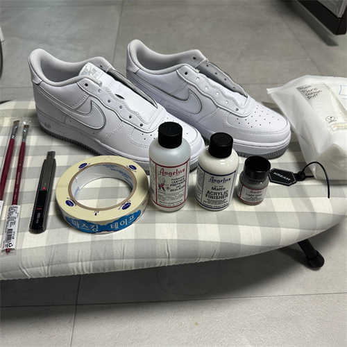 나이키 에어포스 1 화이트 울프 그레이 DX5805-100 photo review