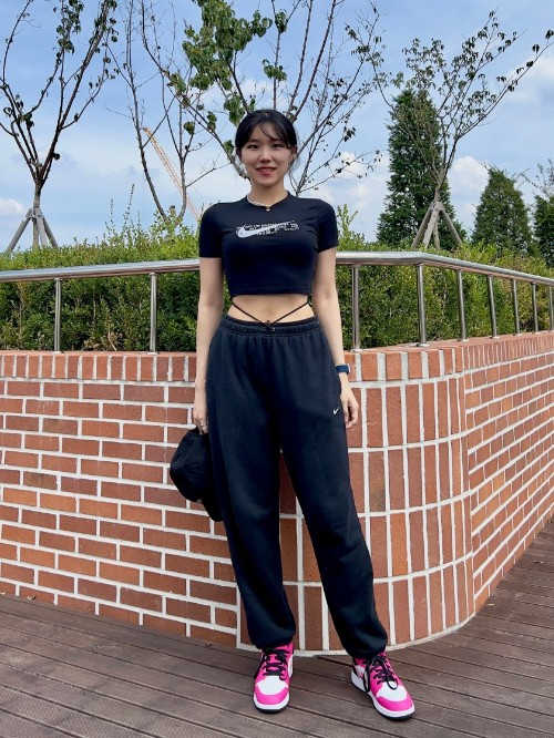 조던 1 로우 피어스 핑크 DZ5365-601 photo review