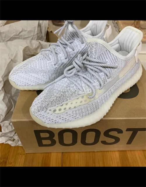 아디다스 이지 부스트 350 V2 스태틱 - 리플렉티브 EF2367 photo review