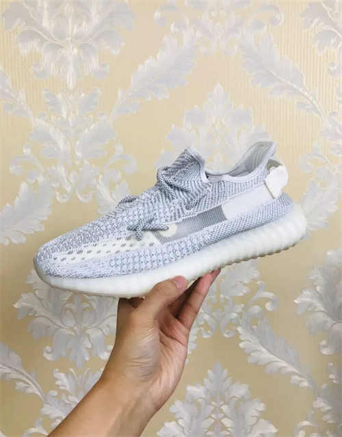 아디다스 이지 부스트 350 V2 스태틱 - 리플렉티브 EF2367 photo review