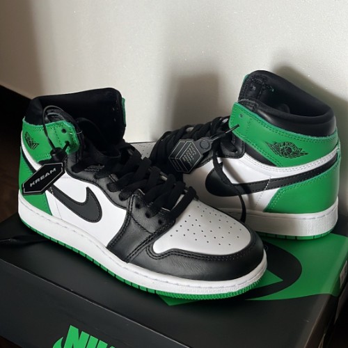 조던 1 레트로 하이 OG 블랙 앤 럭키 그린 FD1437-031 photo review