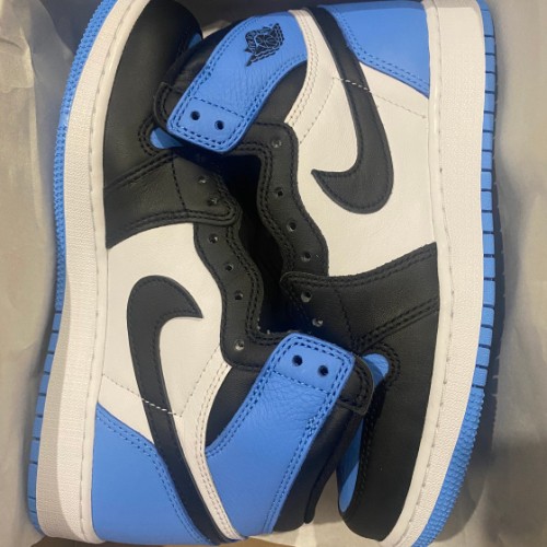 조던 1 레트로 하이 OG 유니버시티 블루 FD1437-400 photo review