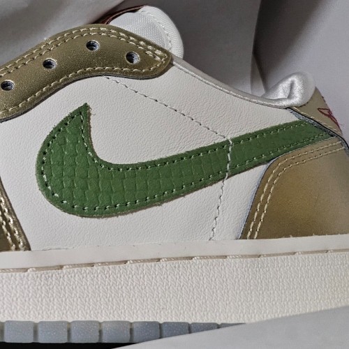 조던 1 레트로 로우 OG 차이니즈 뉴 이어 FQ6593-100 photo review