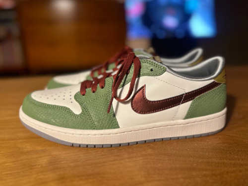 조던 1 레트로 로우 OG 차이니즈 뉴 이어 FQ6593-100 photo review
