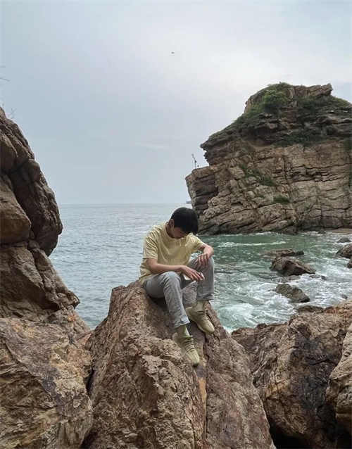 아디다스 이지 부스트 350 V2 안틀리아 - 논리플렉티브 FV3250 photo review