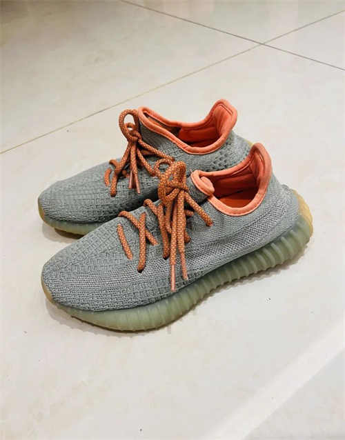 아디다스 이지 부스트 350 V2 마쉬 FX9034 photo review