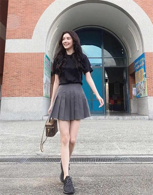 아디다스 이지 부스트 350 V2 신더 FY2903 photo review