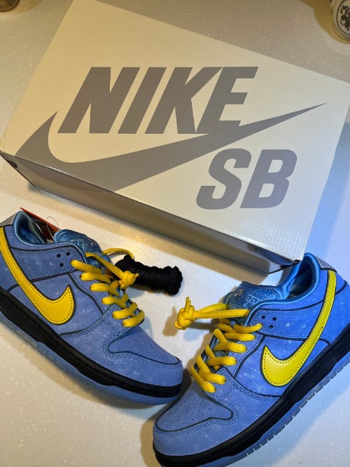 나이키 x 파워퍼프걸 SB 덩크 로우 프로 QS 버블스 FZ8320-400 photo review