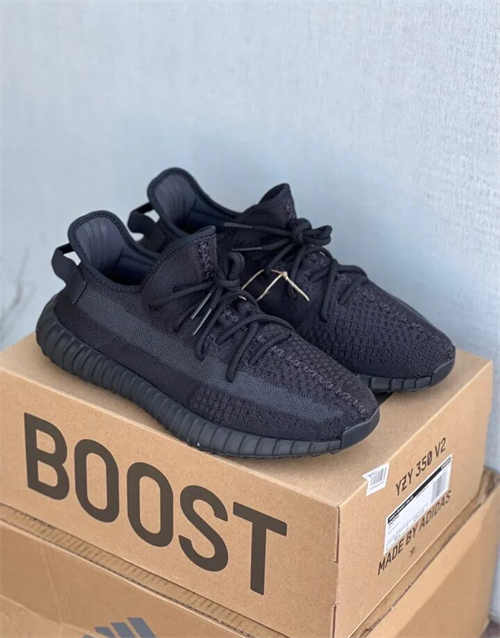 아디다스 이지 부스트 350 V2 애쉬 스톤 GW0089 photo review