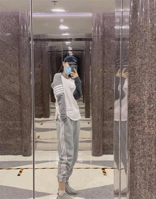 아디다스 이지 부스트 350 V2 애쉬 스톤 GW0089 photo review