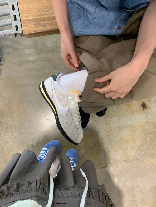 아디다스 가젤 인도어 블루 퓨전 클라우드 화이트 HQ8717 photo review