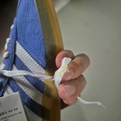 아디다스 가젤 인도어 블루 퓨전 클라우드 화이트 HQ8717 photo review