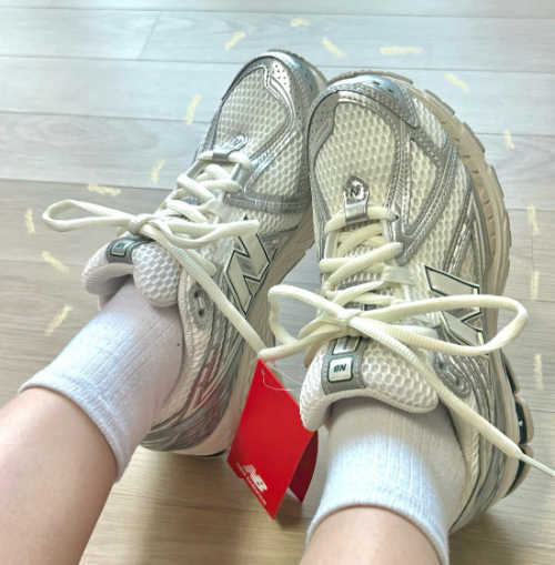 뉴발란스 1906R 실버 메탈릭 씨 솔트 M1906REE photo review