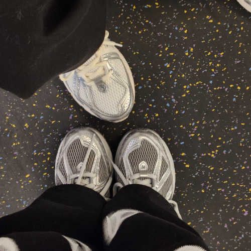 뉴발란스 1906R 실버 메탈릭 씨 솔트 M1906REE photo review