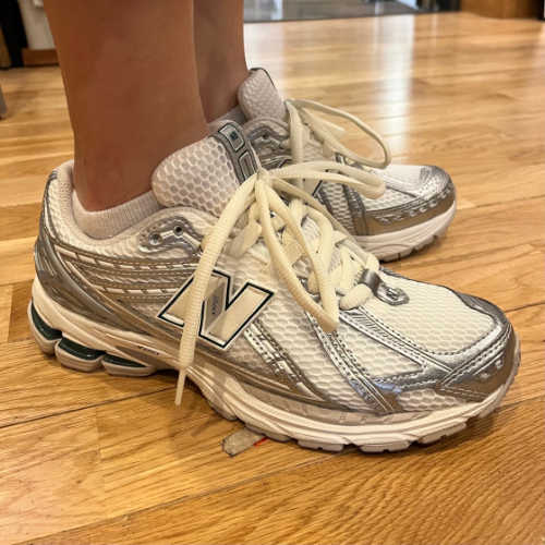 뉴발란스 1906R 실버 메탈릭 씨 솔트 M1906REE photo review