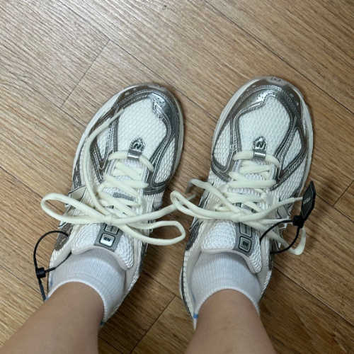 뉴발란스 1906R 실버 메탈릭 씨 솔트 M1906REE photo review