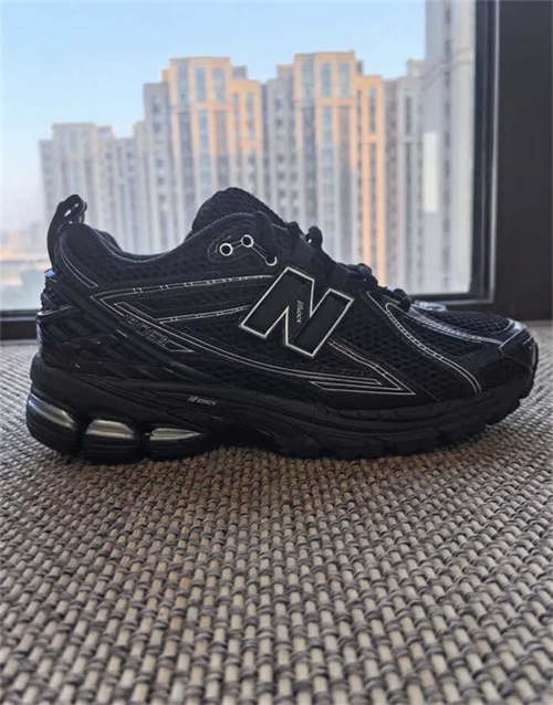 뉴발란스 1906R 베이지 브라운 M1906RHD photo review