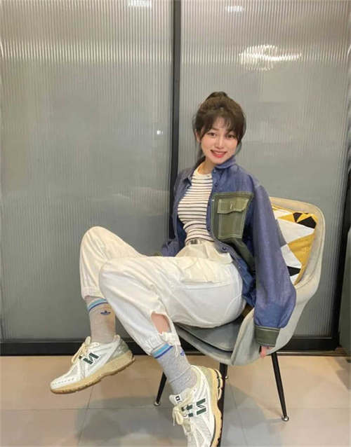 뉴발란스 1906R 화이트 그레이 M1906RP photo review