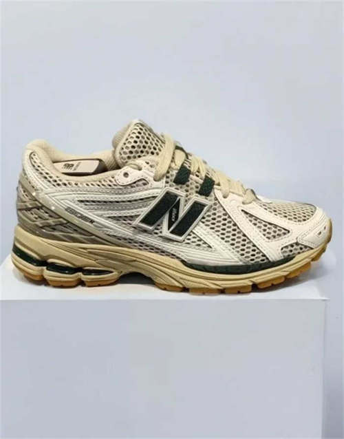 뉴발란스 1906R 화이트 그레이 M1906RP photo review