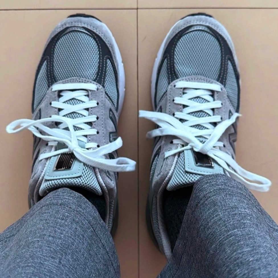 뉴발란스 990v5 메이드 인 USA 그레이 - 6E XX와이드 M990GL5 photo review