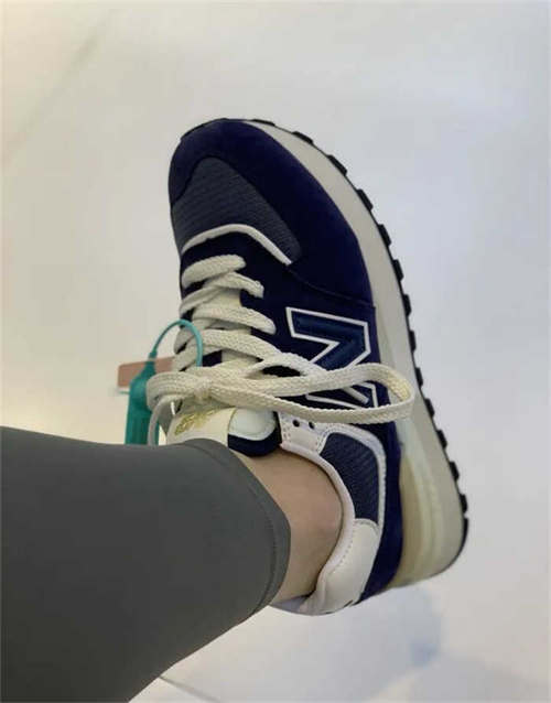 뉴발란스 574 네이비 - D 스탠다드 ML574EVN photo review