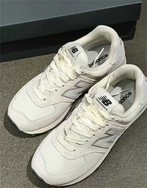 뉴발란스 574 네이비 - D 스탠다드 ML574EVN photo review