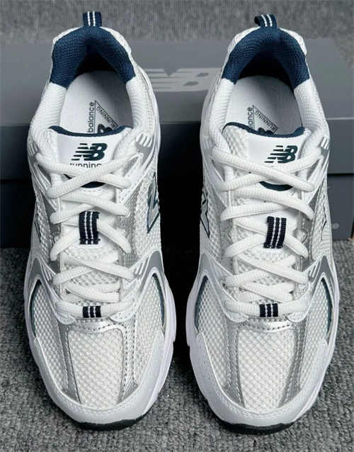 뉴발란스 530 실버 크림 MR530TA photo review