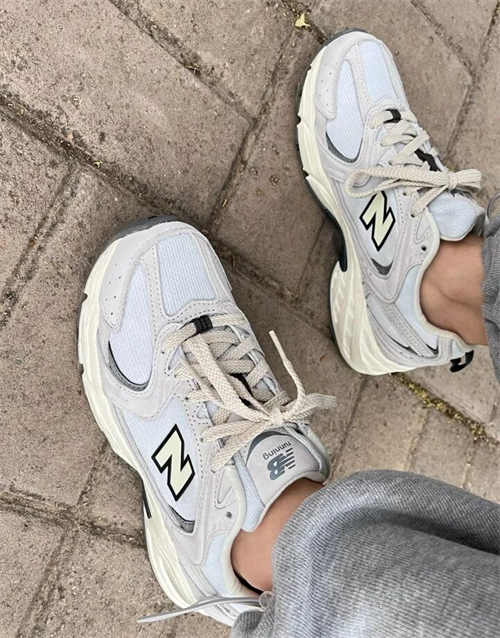 뉴발란스 530 실버 크림 MR530TA photo review